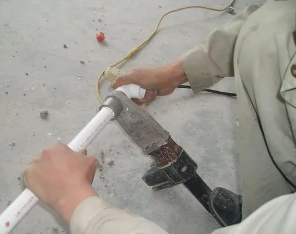 平桥漏水维修电话